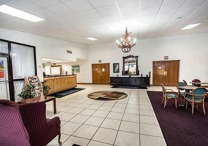 Rodeway Inn & Conference Center Orange Park Ngoại thất bức ảnh