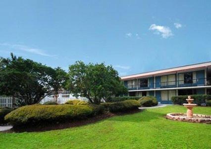 Rodeway Inn & Conference Center Orange Park Ngoại thất bức ảnh