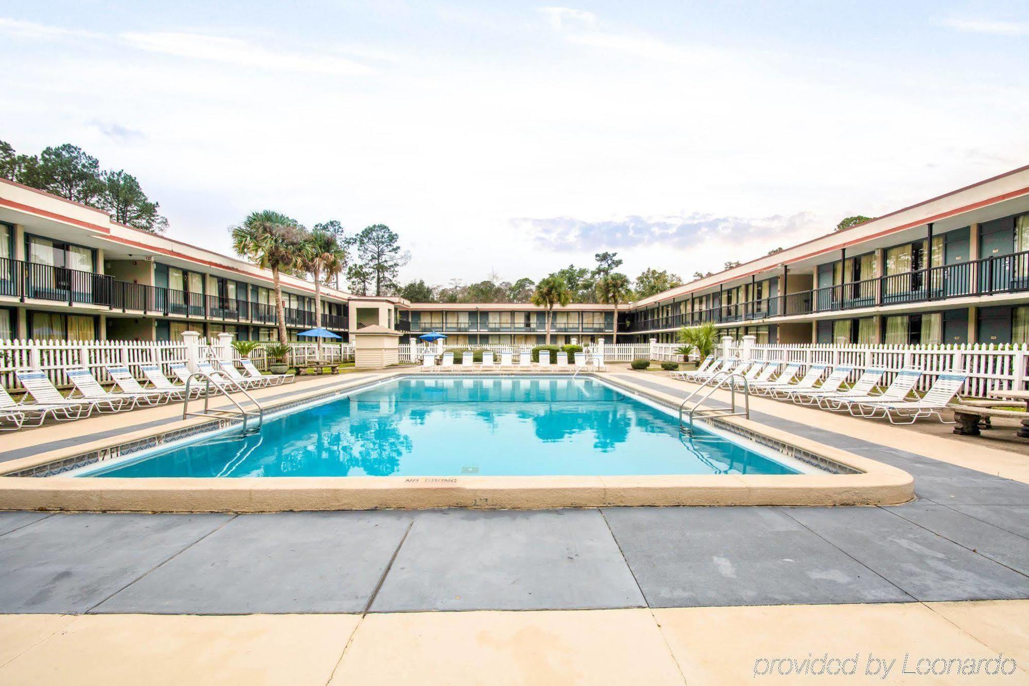Rodeway Inn & Conference Center Orange Park Ngoại thất bức ảnh