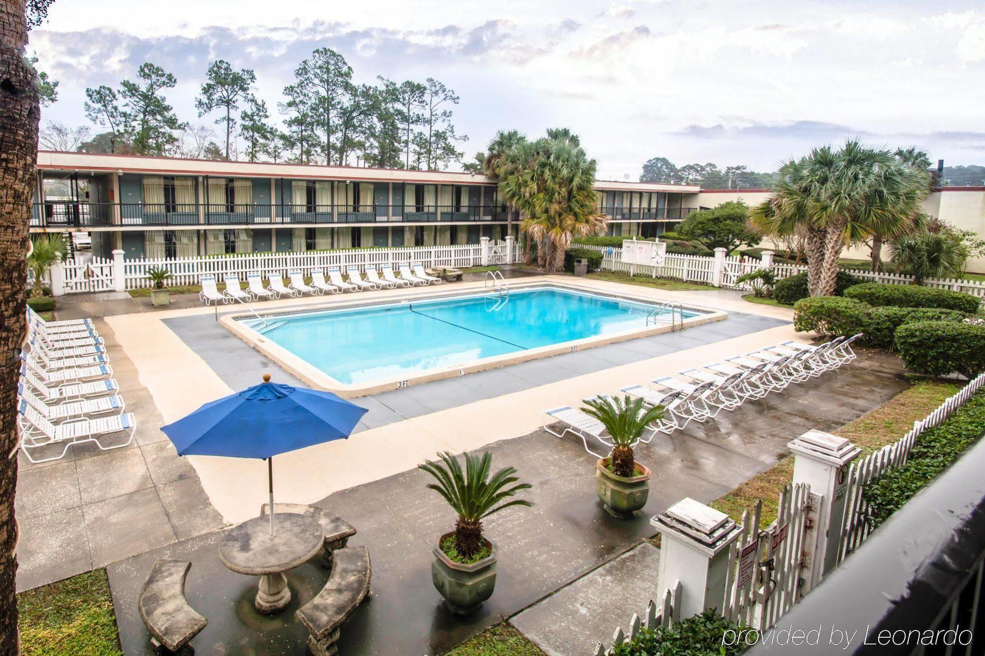 Rodeway Inn & Conference Center Orange Park Ngoại thất bức ảnh